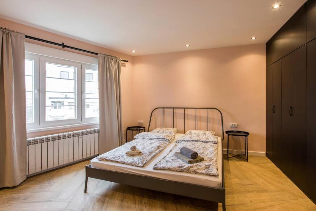 Old Town Apartment