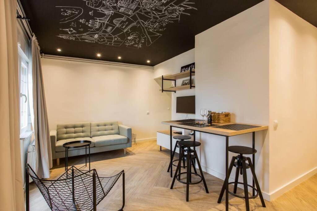 Old Town Apartment